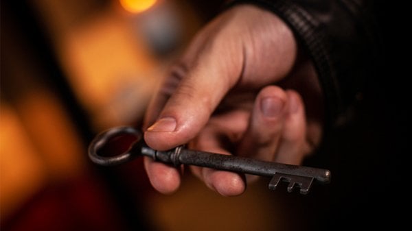 HAUNTED KEY DELUXE