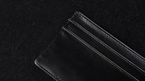 RAZOR WALLET by Dee Christopher Black